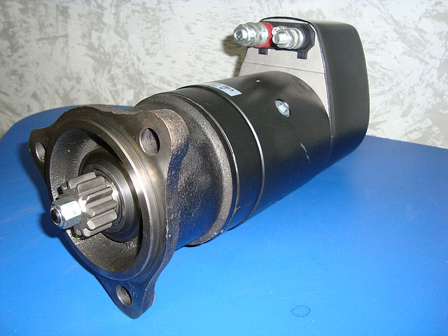 Стартер CS526
