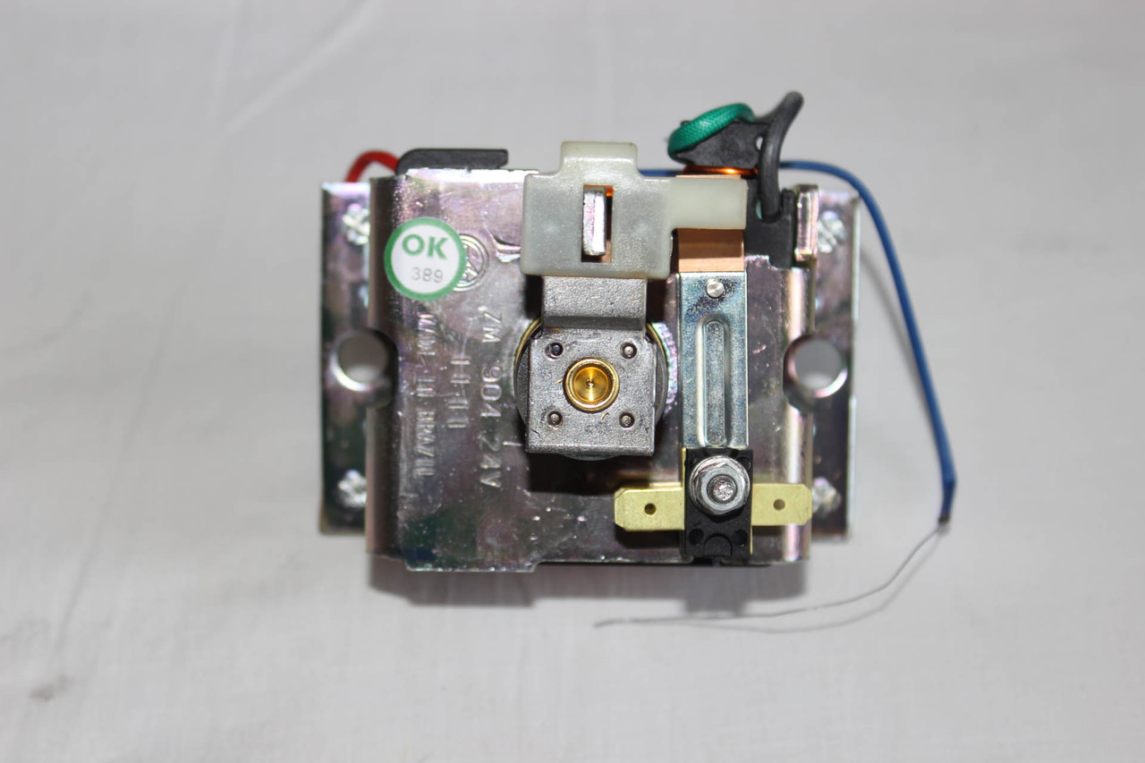 Втягивающее реле 130305